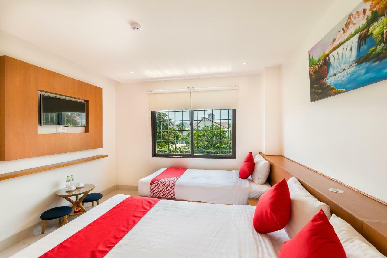 Oyo 284 Diamond Hotel Ντα Νανγκ Εξωτερικό φωτογραφία