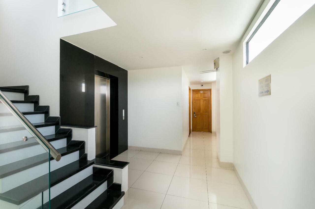 Oyo 284 Diamond Hotel Ντα Νανγκ Εξωτερικό φωτογραφία